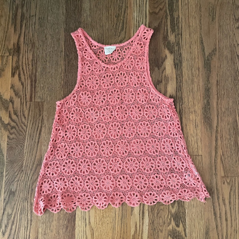 Women’s peach/orange crochet top - urban outfitters